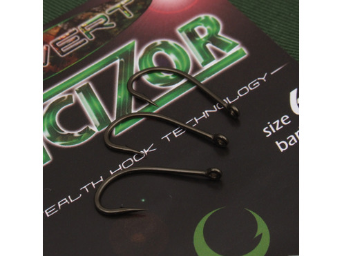 Covert Incizor Hook Barbless Size 8